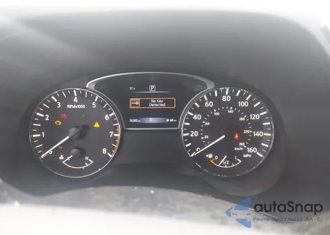 2019 Nissan Pathfinder S z USA, uszkodzony, nr VIN 5N1DR2MN1KC634004